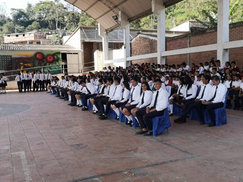 IMG-20191120-WA0166 – Institución Educativa Colegio San Bernardo